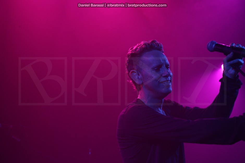 Depeche Mode - Live