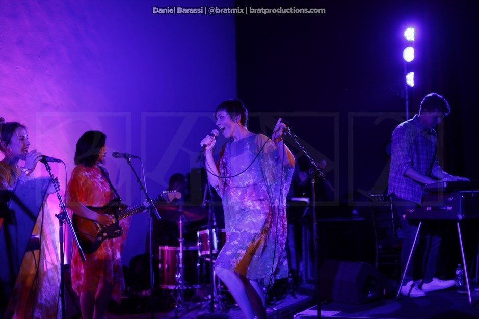 The Bird And The Bee - Live